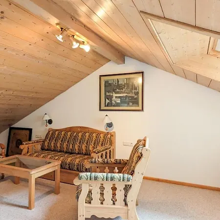 Leu'n Uhl Apartment